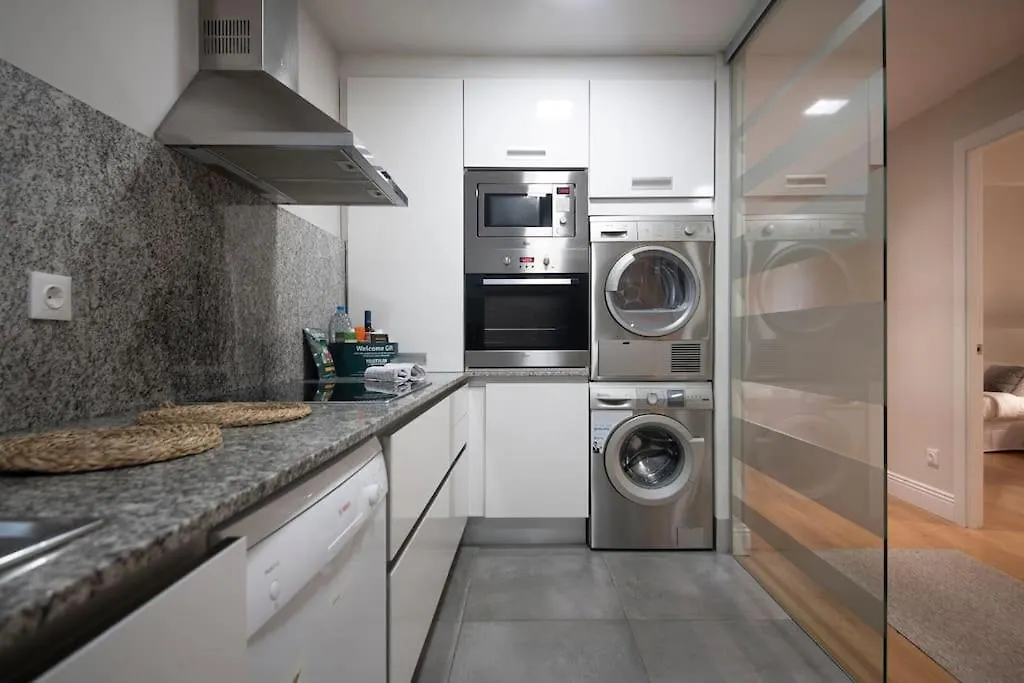 Three Bedroom Apartment In Paseo De Gracia Barcelona 0*,